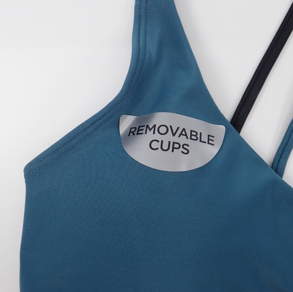 ❌SOLD❌ Under Armour Green Padded Sports Bra XS - NWT - Picture 2 of 5